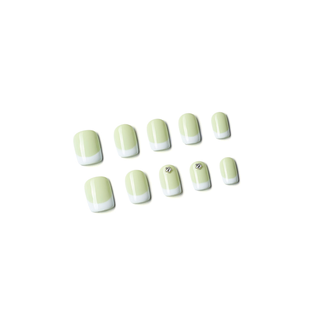 French tips to be fruitful - Avocado Green